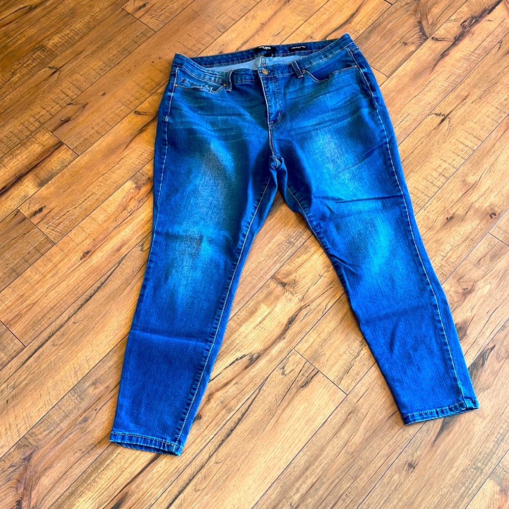 Cigarette Jean